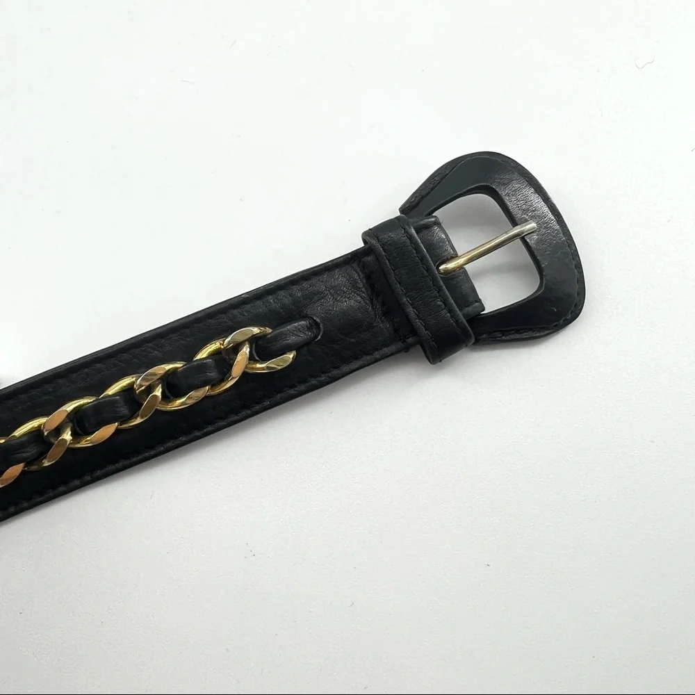 ✈️sold✈️Chanel Black Gold Bag Bum bag Belt - Picture 12 of 16